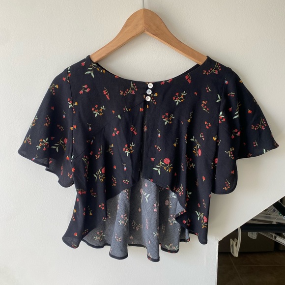 Urban Outfitters Women’s Tank Top Size Small - Picture 2 of 2